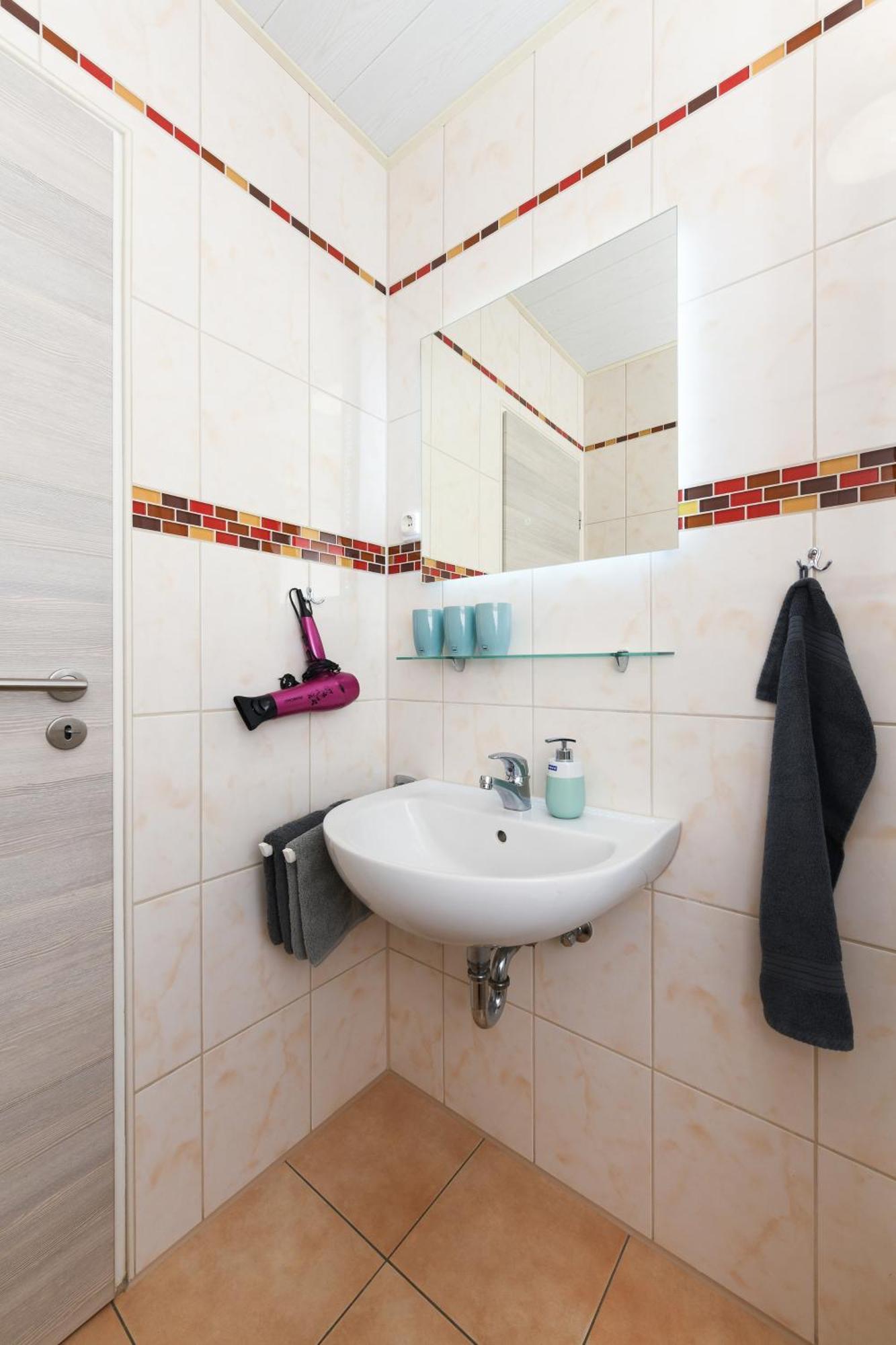 Ferienwohnung Haus Boje "Strandlaeufer" Neuharlingersiel Kültér fotó
